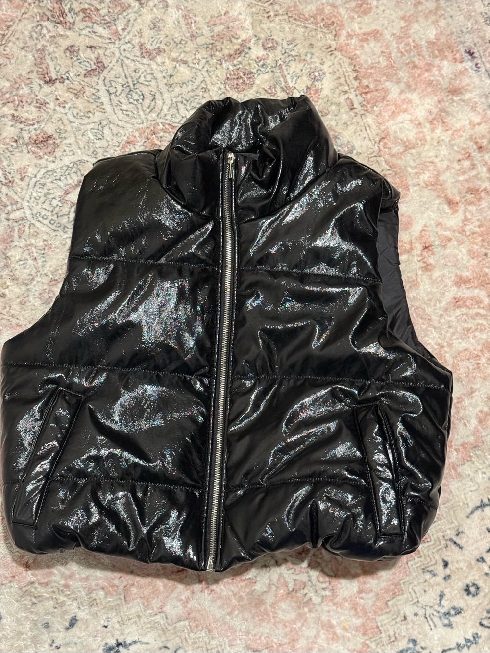 Ambiance Shiny Black Puffer Vest Women’s Large